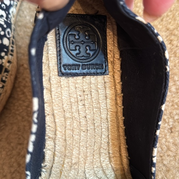 TORY BURCH - LIKE NEW Floral Espadrilles - Size 7 - Picture 3 of 10